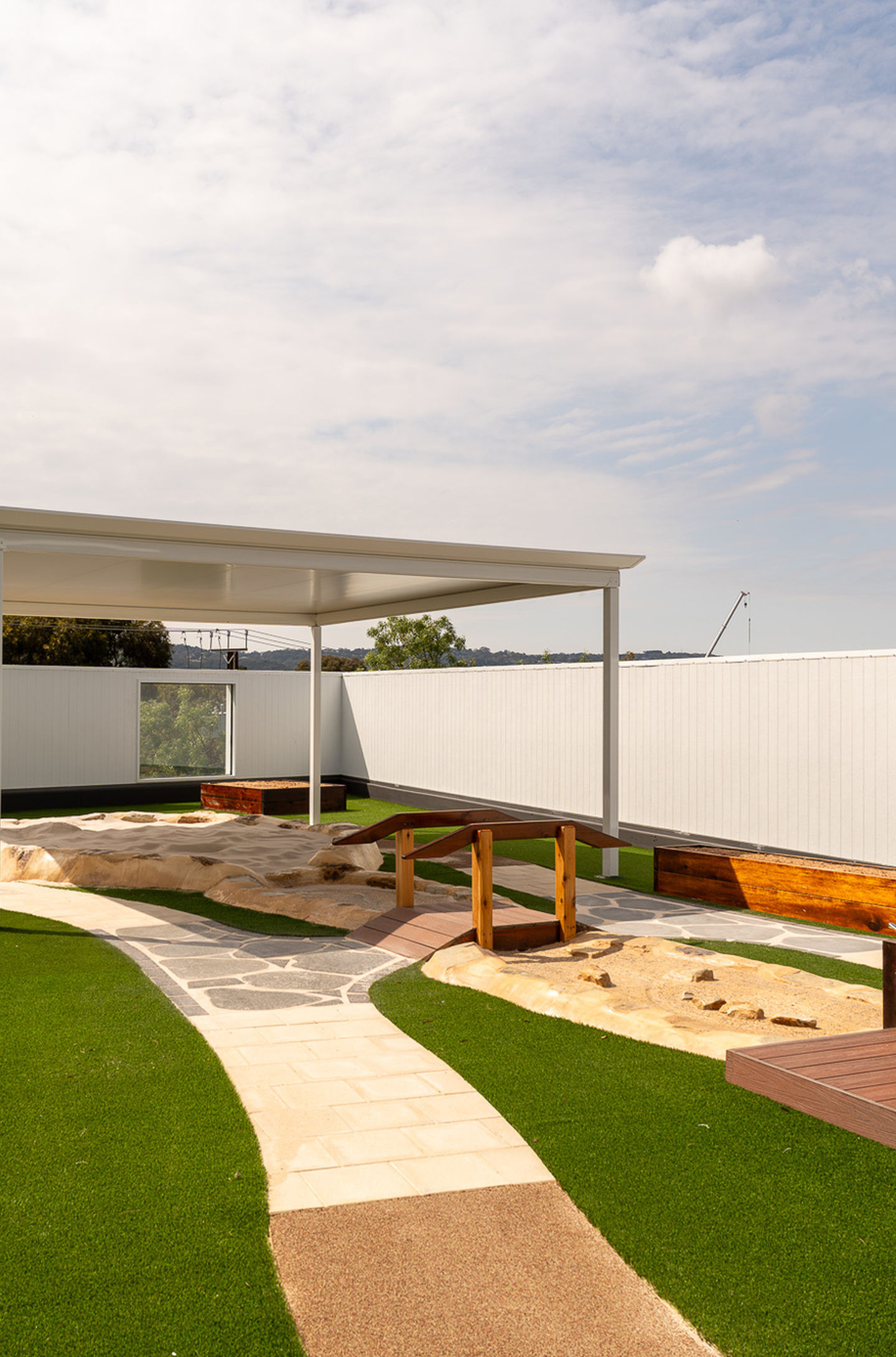 DORKY AUBEPROJECTS 25 11 24 SOCIAL 35